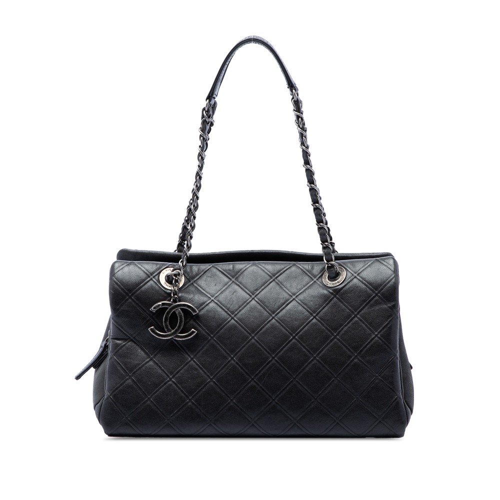Pre-Loved Chanel Large CC Diamond Embossed Calfskin Zip Shopping Tote